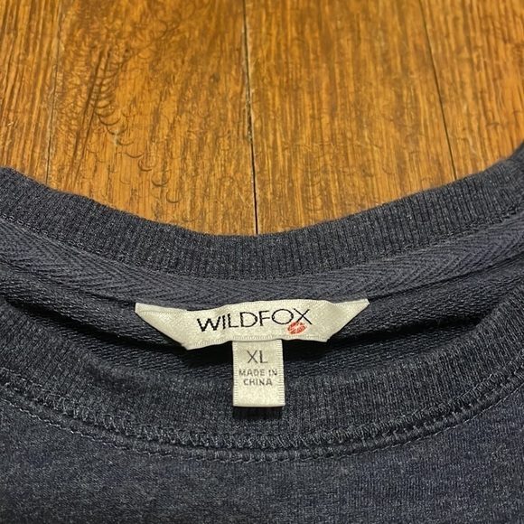 WILDFOX Social Side Slit Sweatshirt - Dark Blue Size XL - Picture 4 of 7
